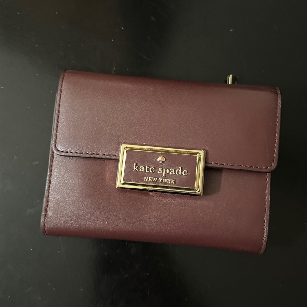 Kate spade ♠️ burgundy leather billfold wallet